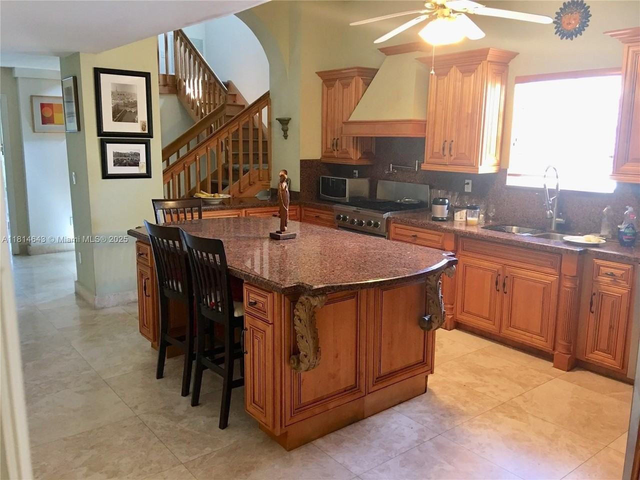 3235 Sw 58th Ct - Photo 6 of 26