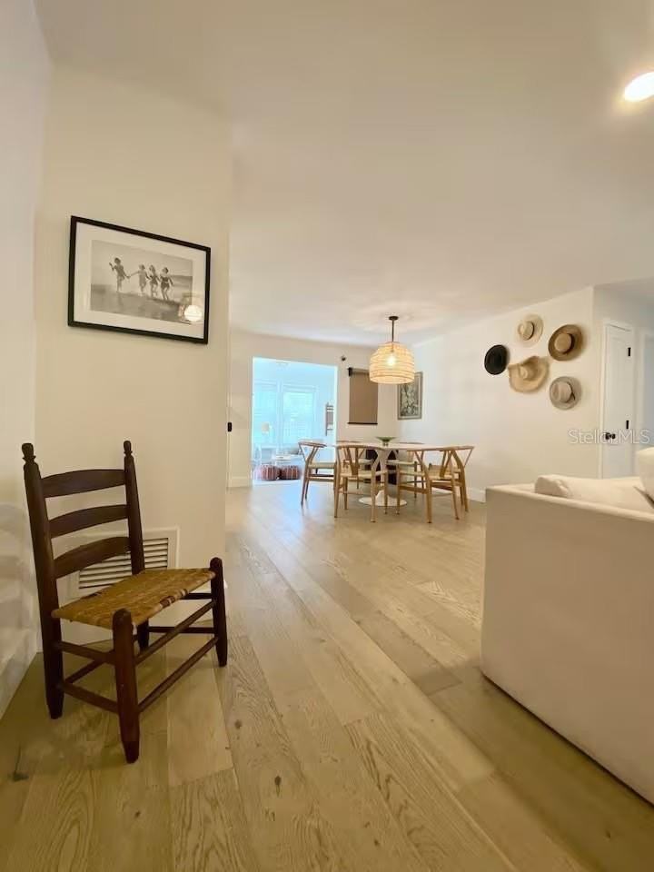 2433 Lydia Way - Photo 5 of 50