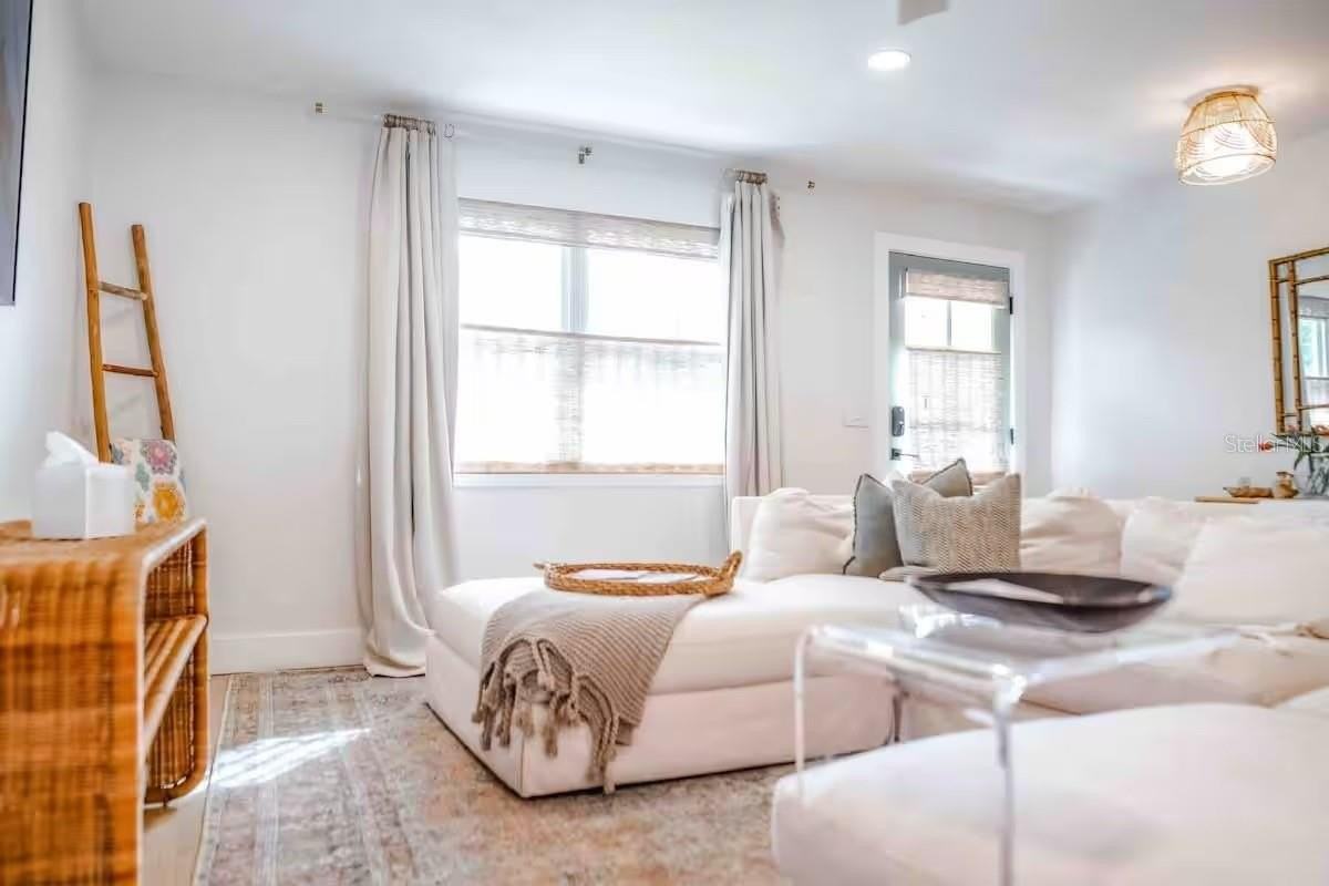 2433 Lydia Way - Photo 7 of 50