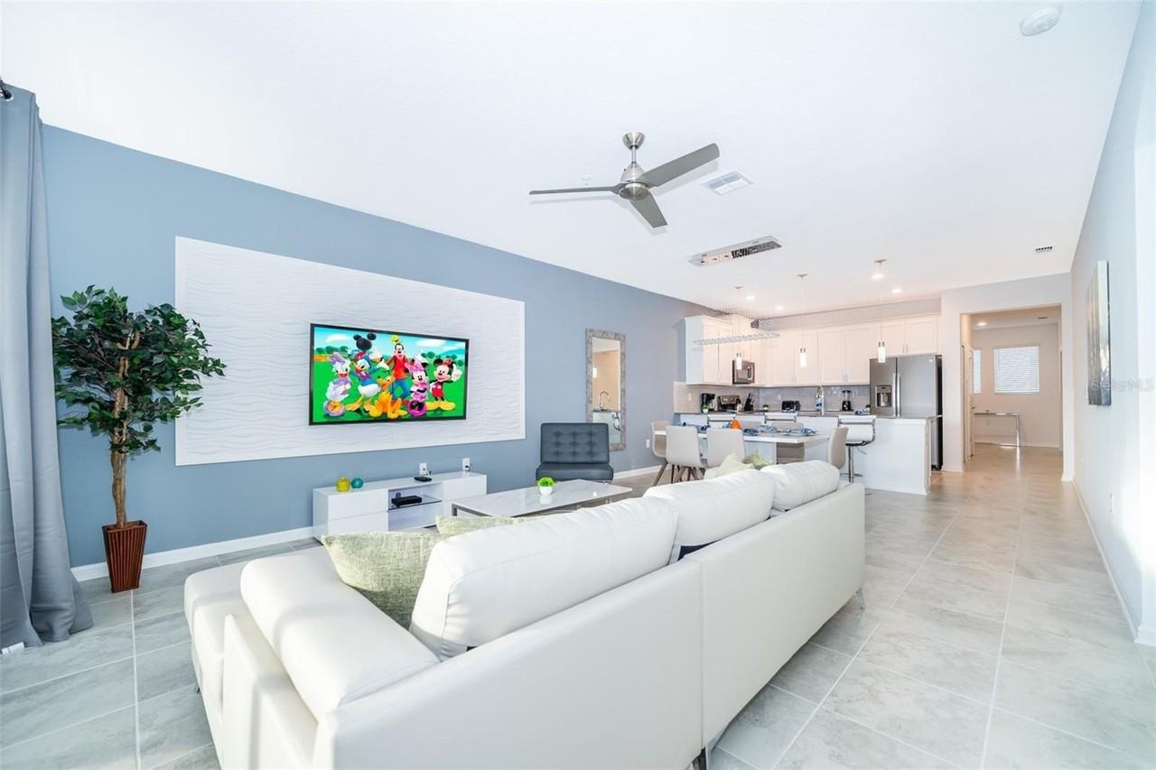 1115 Challenge Dr #1115 - Photo 2 of 30