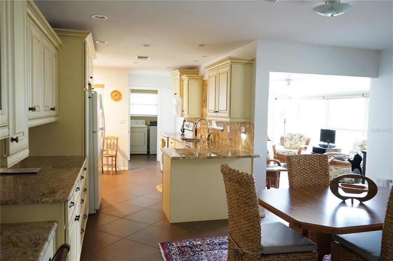 1719 Council Dr #09 - Photo 6 of 37