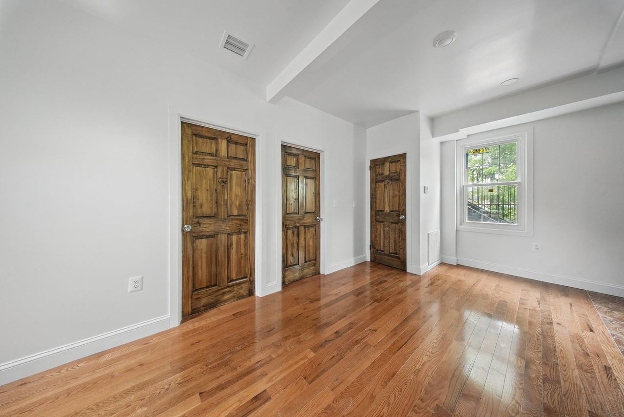 14 Yankee Pl #4 - Photo 4 of 14