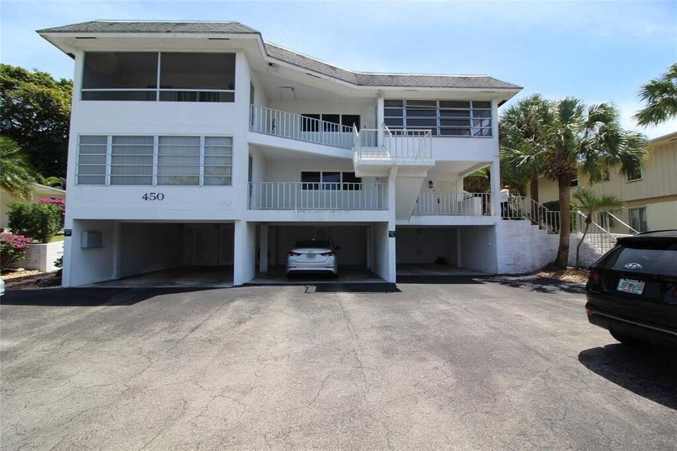 450 Sw 9th St #3 - Photo 2 of 8