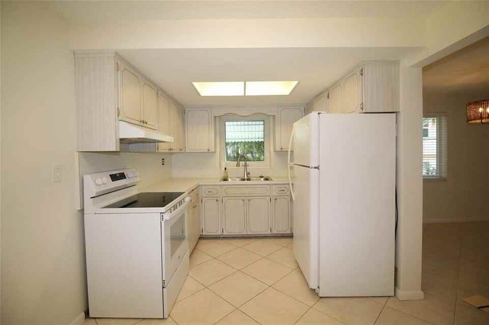 450 Sw 9th St #3 - Photo 7 of 8