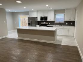213 E Scotland Dr - Photo 1 of 1