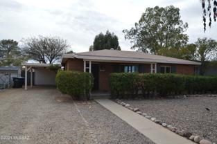 5732 E Hawthorne St - Photo 1 of 1