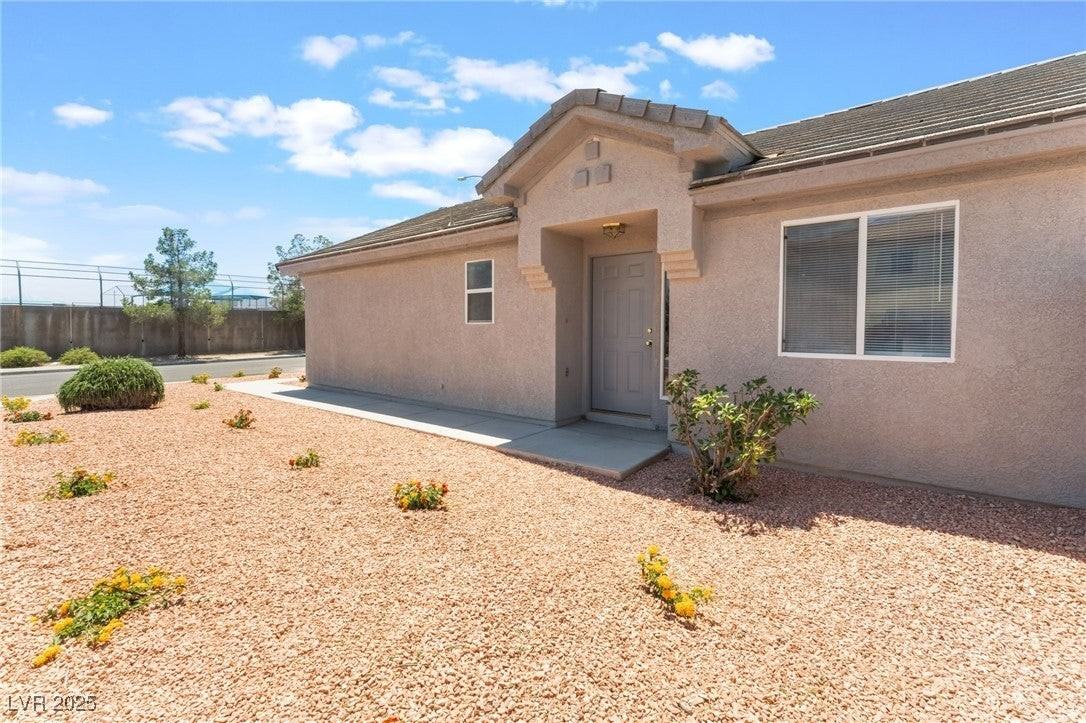 9408 Fox Forest Ave - Photo 4 of 32