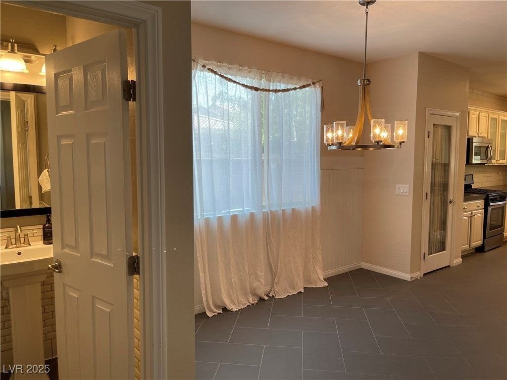 3073 Hushed Sonnet Ave - Photo 2 of 31