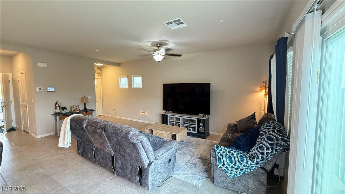 10325 Toasted Acorn Dr - Photo 3 of 19