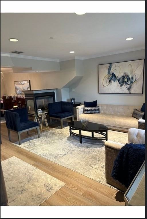 218 Rangeway Rd - Photo 4 of 23