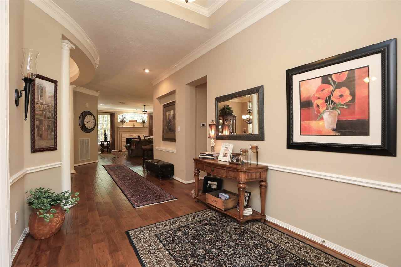 126 S Castlegreen Cir - Photo 5 of 45