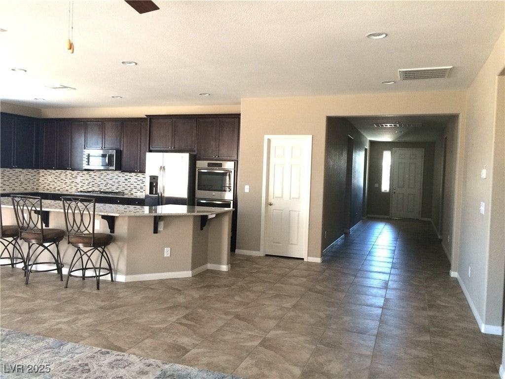 10322 Charlottsville Ct - Photo 4 of 18