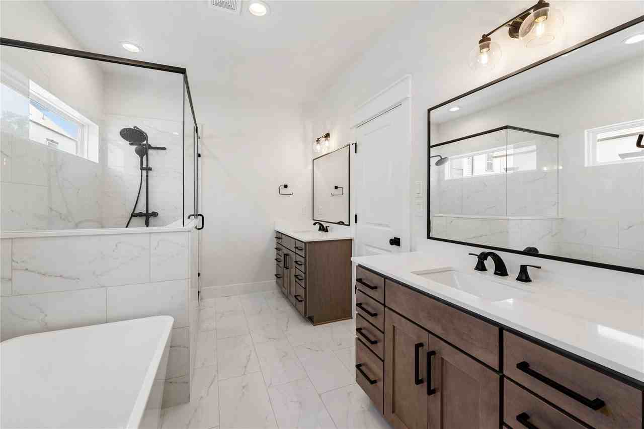 5422 Wheatley St - Photo 7 of 36