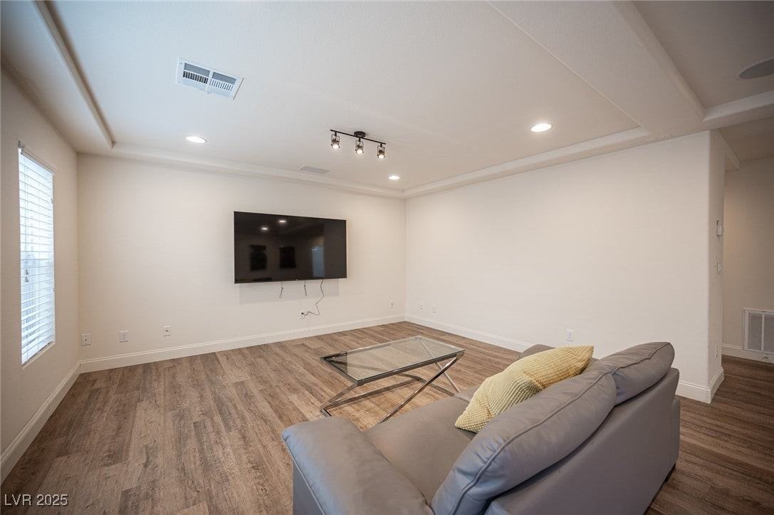 7268 Atascadero Creek Ct - Photo 3 of 43