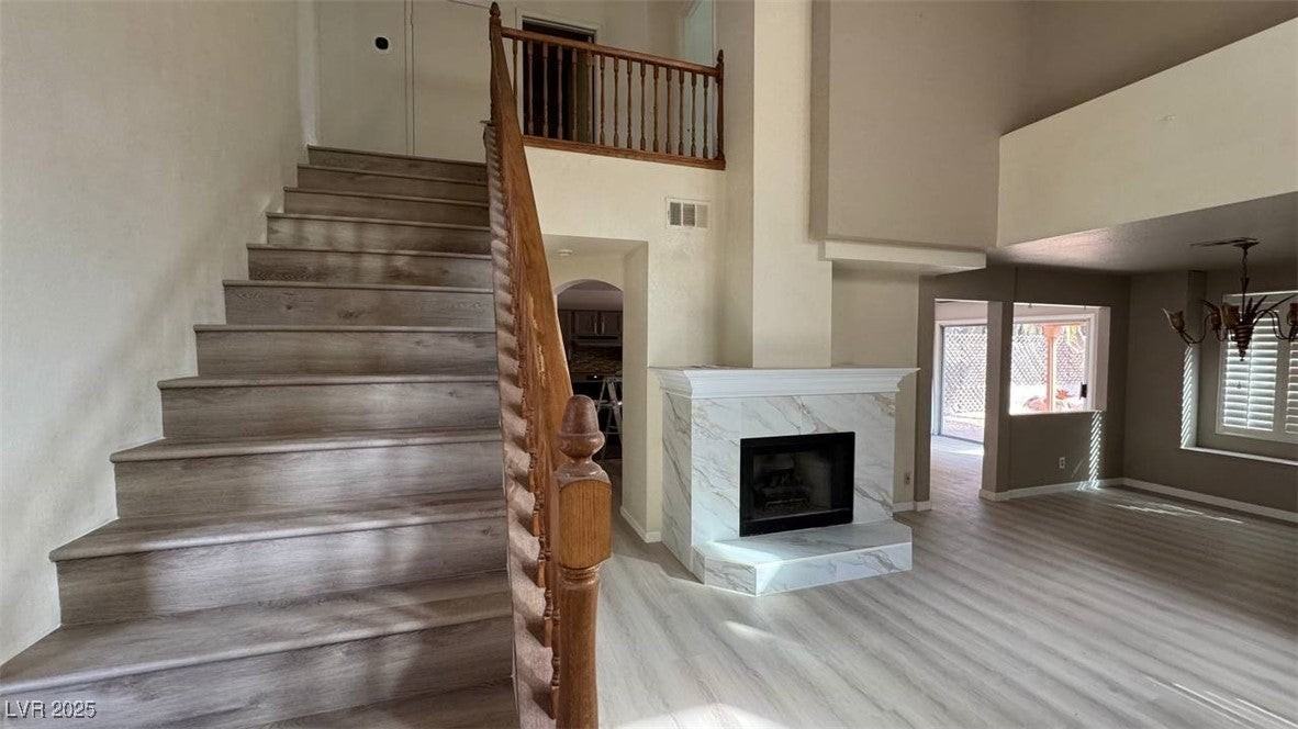 853 Teal Ave - Photo 6 of 31