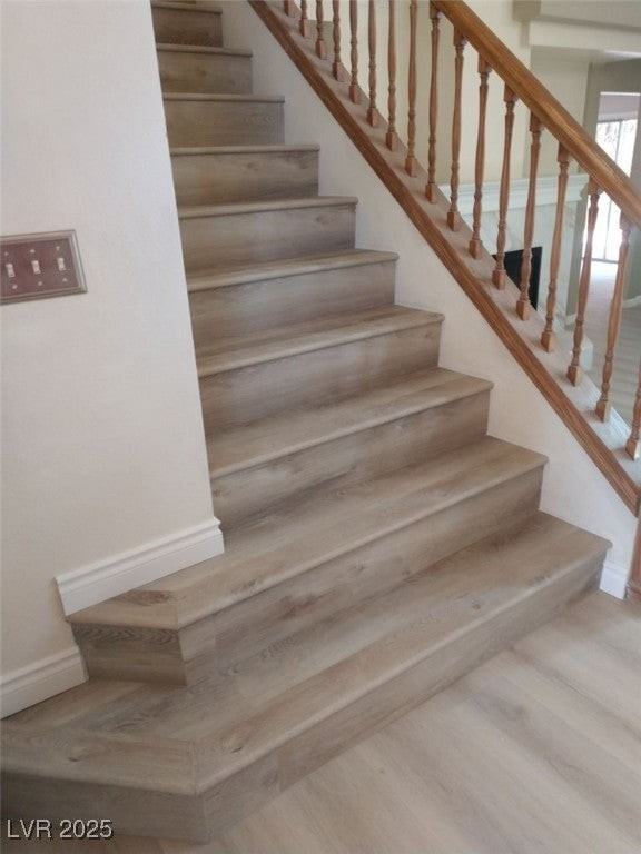 853 Teal Ave - Photo 7 of 31