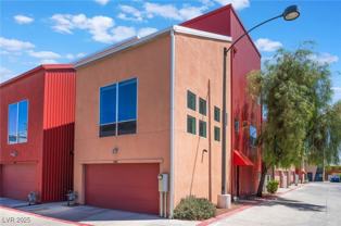 240 Tower St - Photo 1 of 1