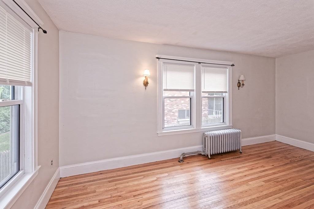 23 Saint James Ter ## 25 - Photo 5 of 34