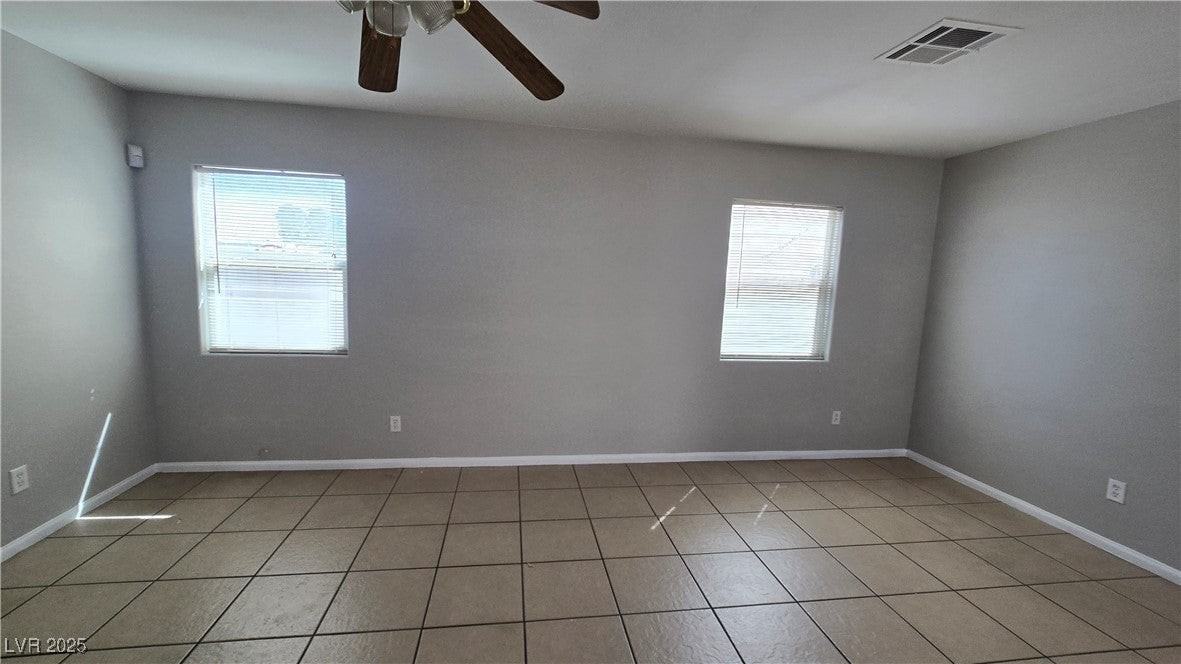 1742 Victor Hugo Ln - Photo 4 of 13