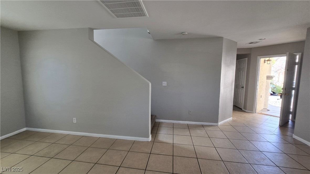 1742 Victor Hugo Ln - Photo 6 of 13