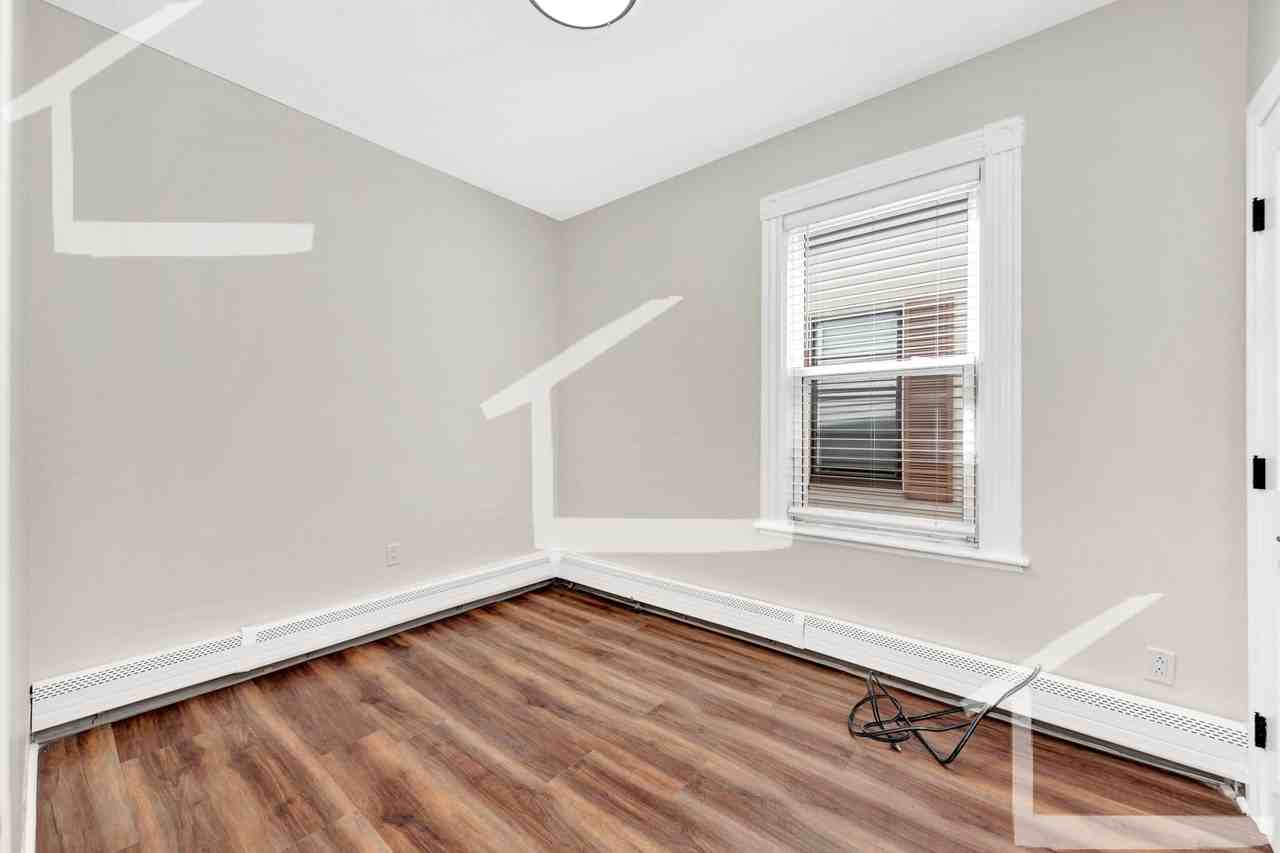 16-16.5 O St. #2 - Photo 7 of 18