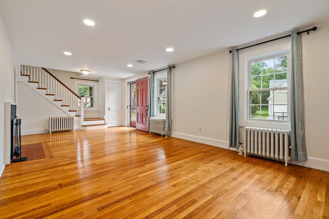 14 Gleason Rd - Photo 3 of 16