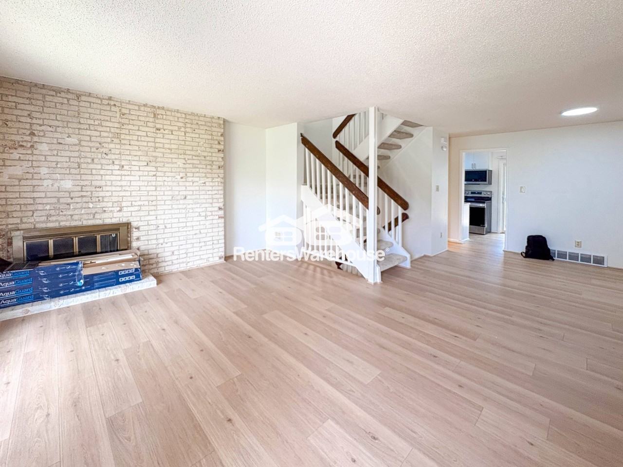 6348 E Mississippi Ave - Photo 2 of 18