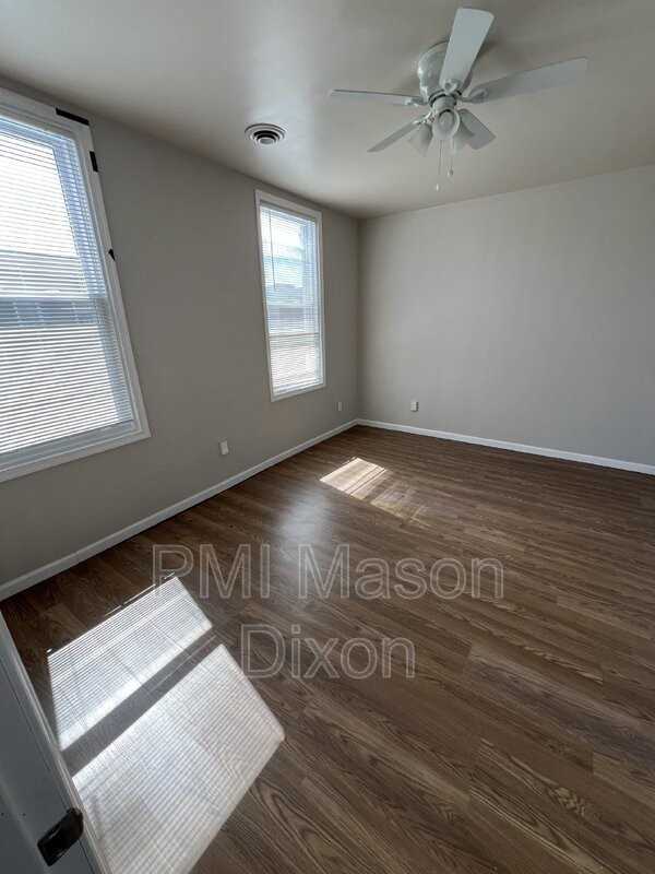 2426 Saint Paul Street #3F - Photo 3 of 6