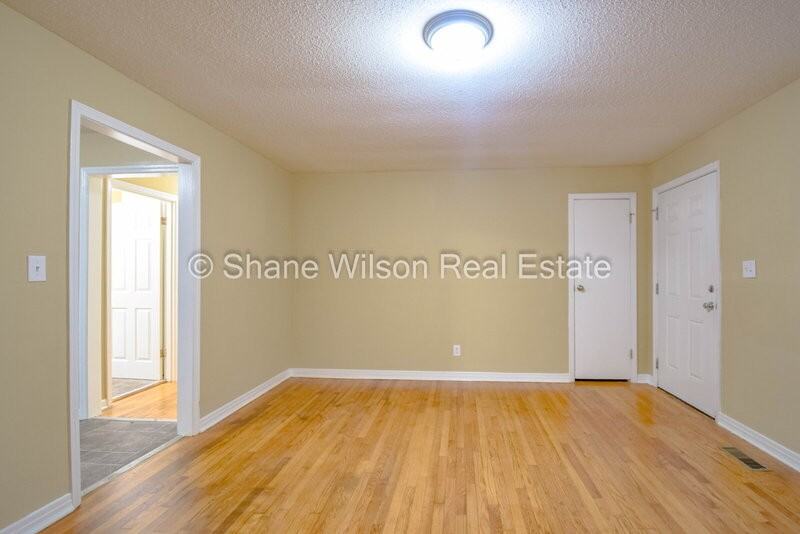 804 Henderson Ave - Photo 5 of 18