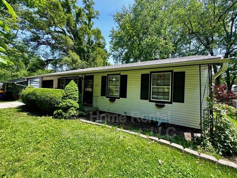 5431 Outlook St - Photo 2 of 34