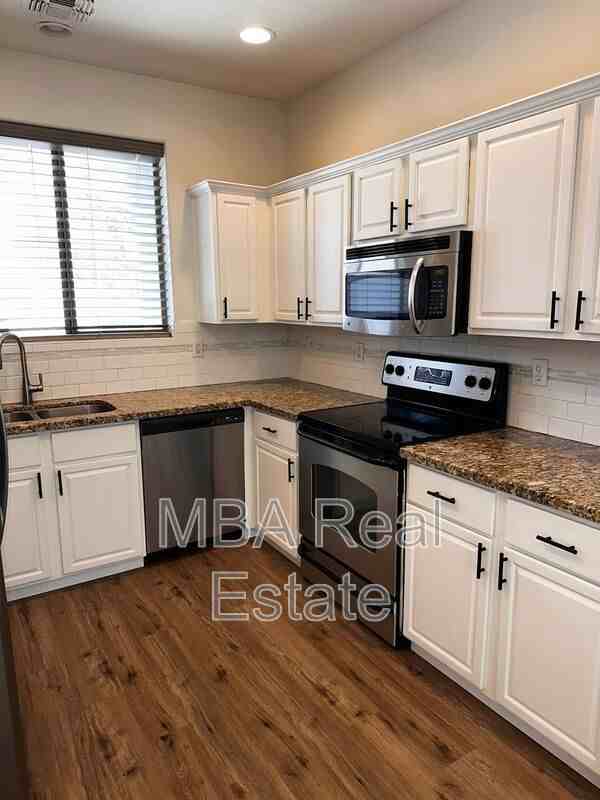21382 E Alyssa Rd - Photo 2 of 20