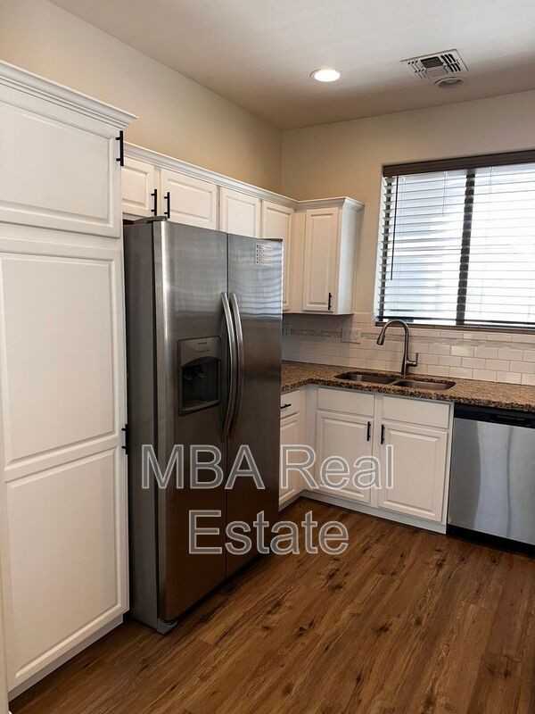 21382 E Alyssa Rd - Photo 3 of 20