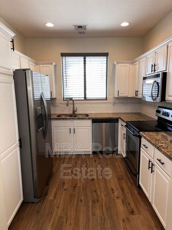 21382 E Alyssa Rd - Photo 4 of 20