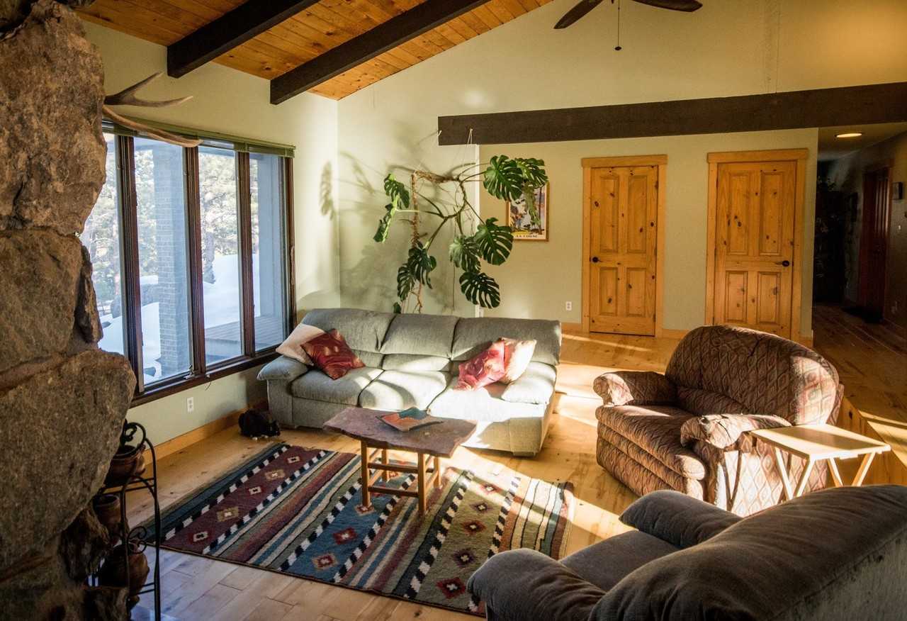 69 Wild Horse Cir - Photo 2 of 28