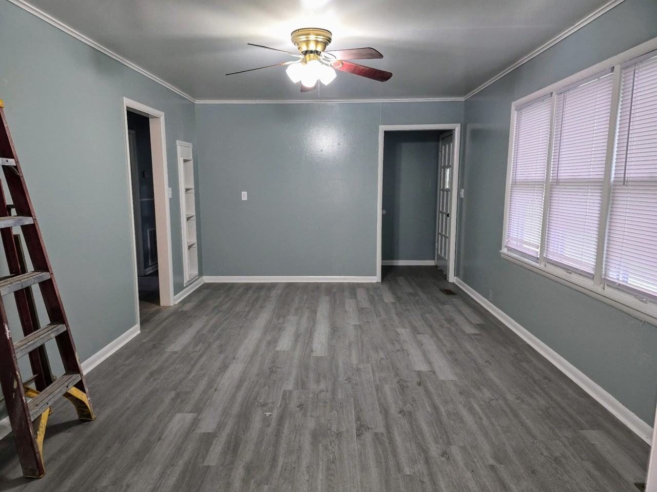 417 Ne 2nd St #417SPIRO - Photo 2 of 14