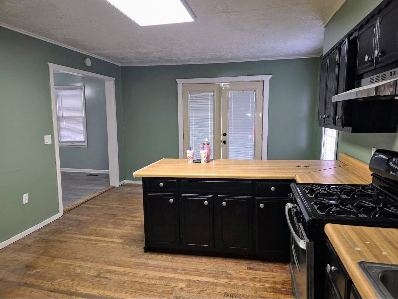 417 Ne 2nd St #417SPIRO - Photo 3 of 14