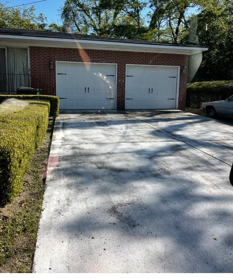 801 S Walker St #NA - Photo 2 of 22