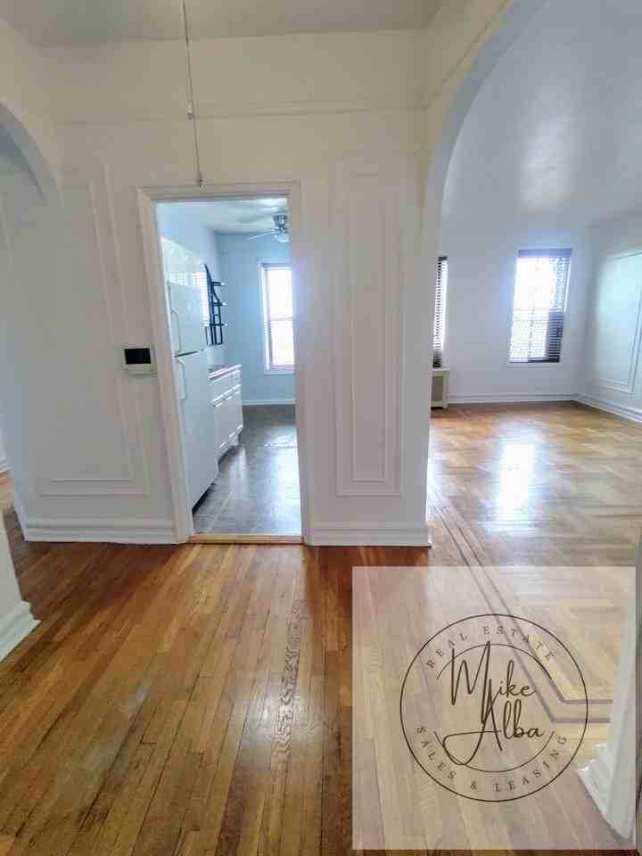 760 Brady Avenue #520 - Photo 2 of 18