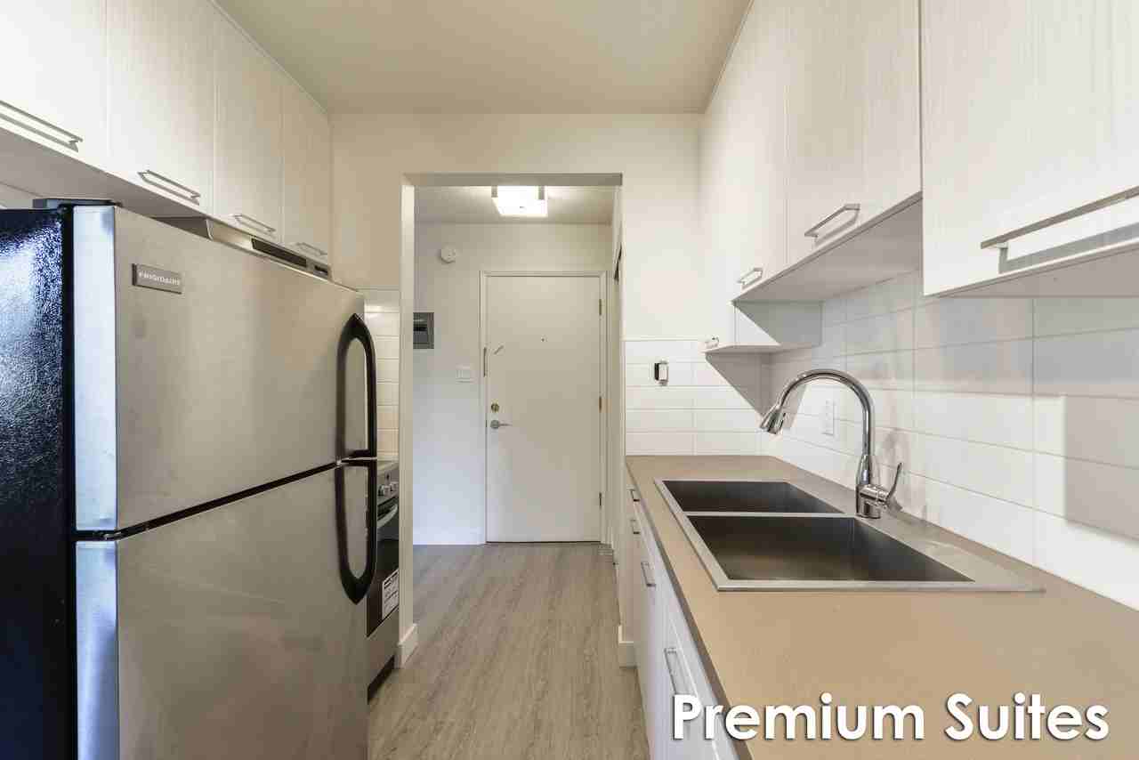 Christopher Arms - Photo 3 of 13