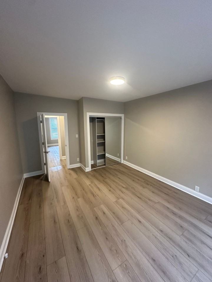 Howard Beach Apartments - Photo 3 of 10