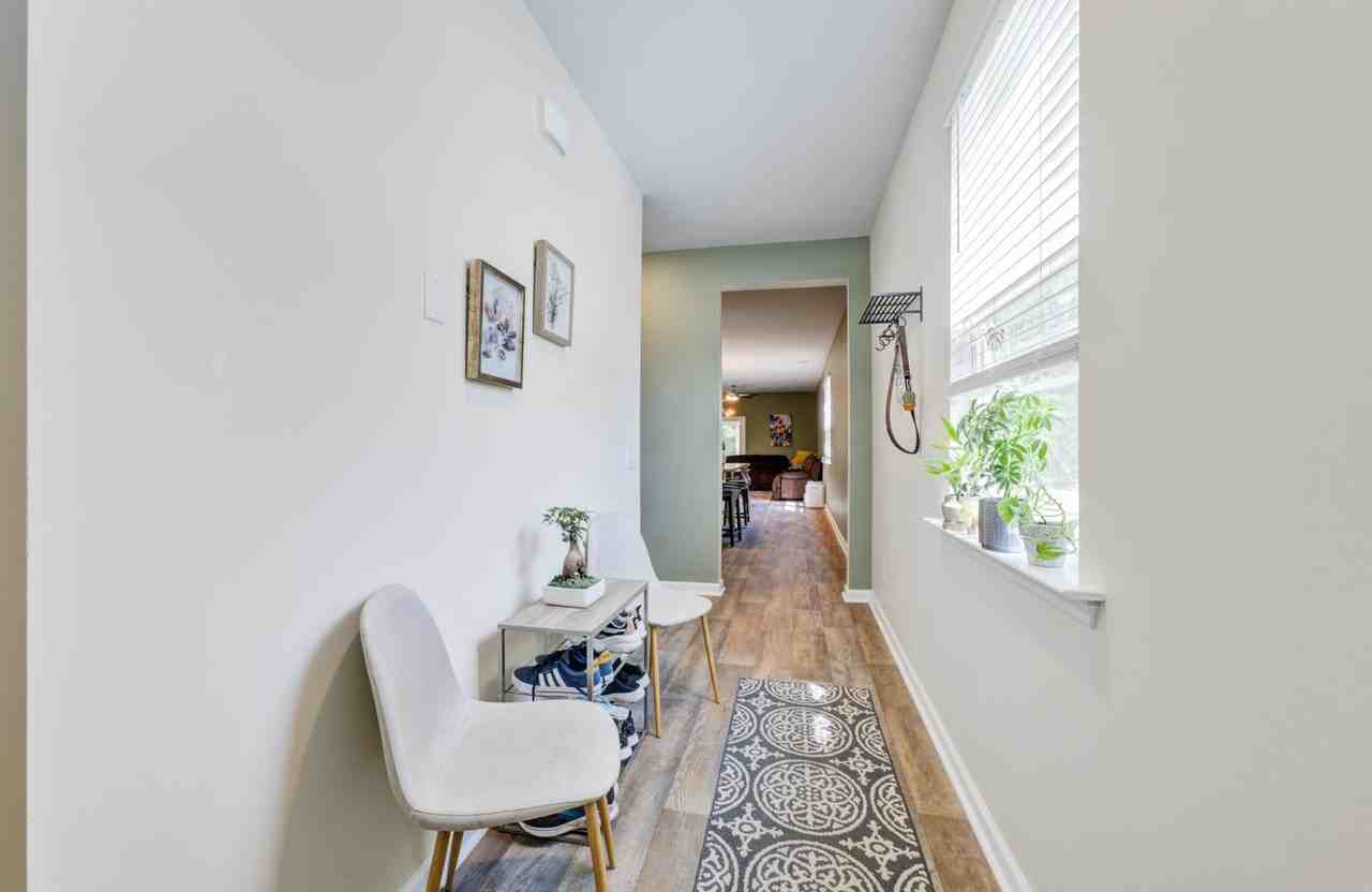 104 Sweet Cherry Ln - Photo 6 of 11