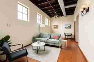 featured image of 521 N Jefferson Ave