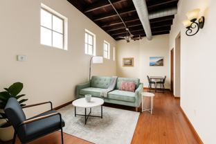 521 N Jefferson Ave - Photo 1 of 1