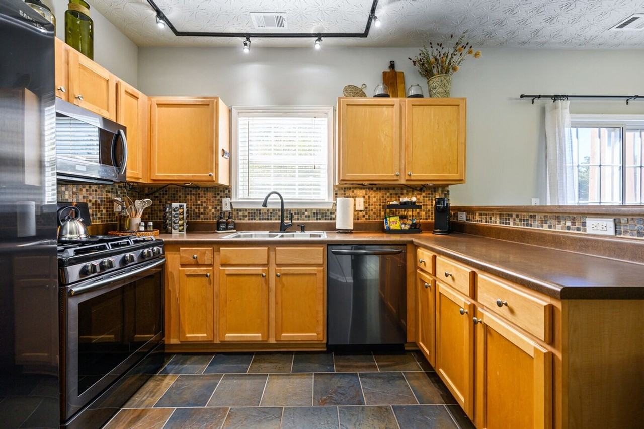 1431 Bay Overlook Dr #1234824P - Photo 7 of 50