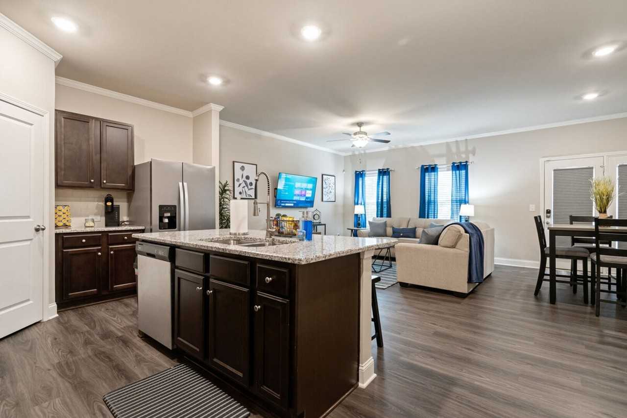 2029 Pinnacle Walk Dr #1234827P - Photo 4 of 50