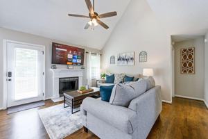 featured image of 13 Windfield Dr