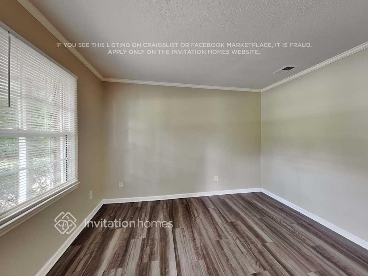 812 E John St - Photo 4 of 20
