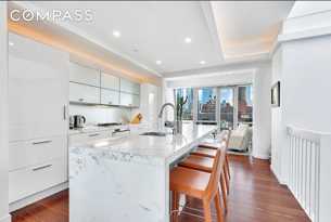 444 W 19th St Unit 1002  