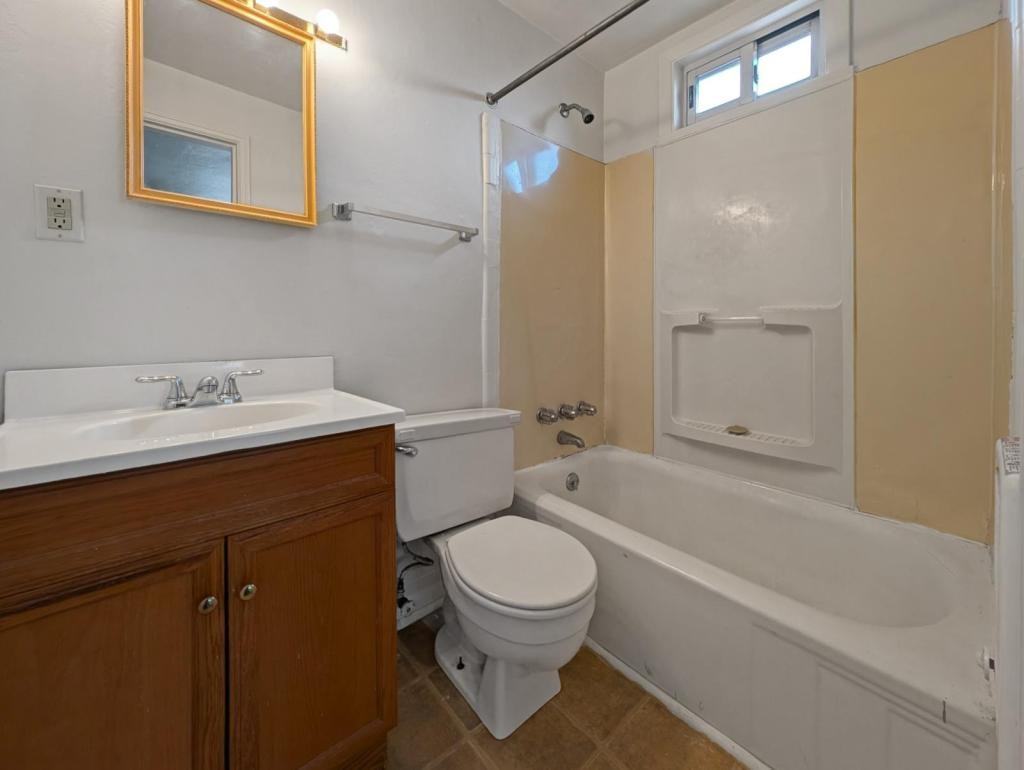 41 W Bellecrest Ave Apt 2 - Photo 6 of 6
