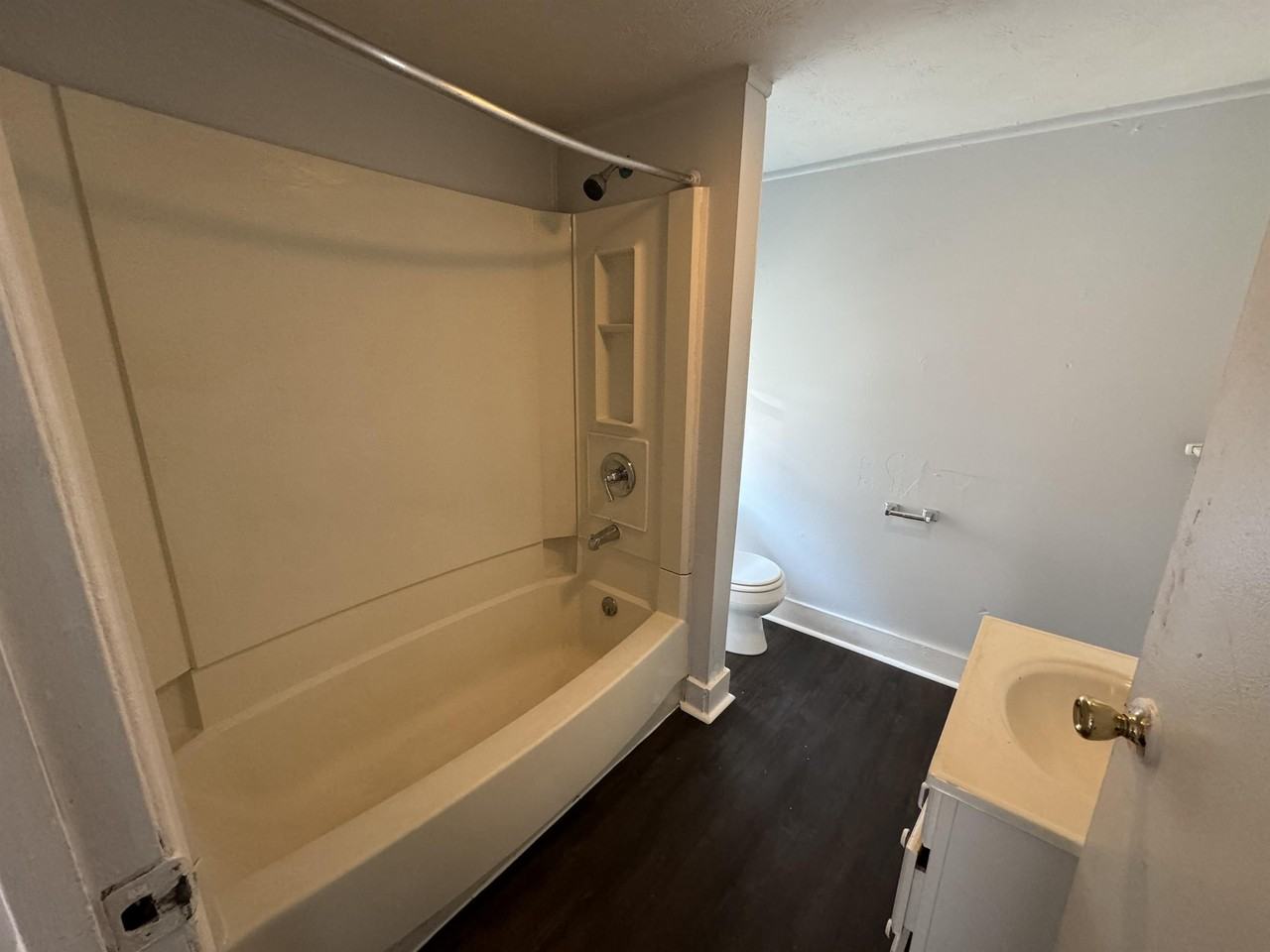 15 Ardmore St - Photo 3 of 15